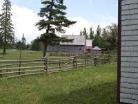 old-style-barns-and-fence