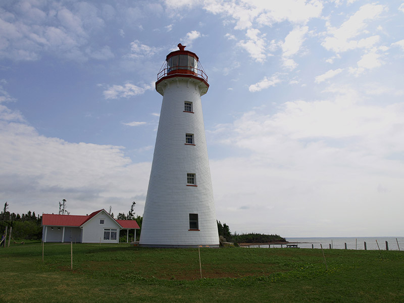 Point-Prim-lighthouse-and-gift-shop-in-back